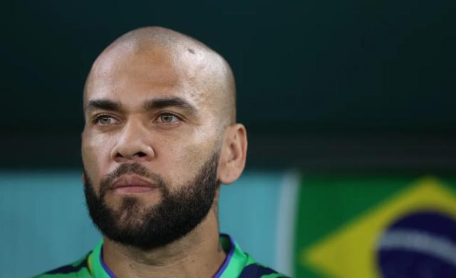 九游官网登录-强奸or情愿?一双白运动鞋决定阿尔维斯是否有罪?