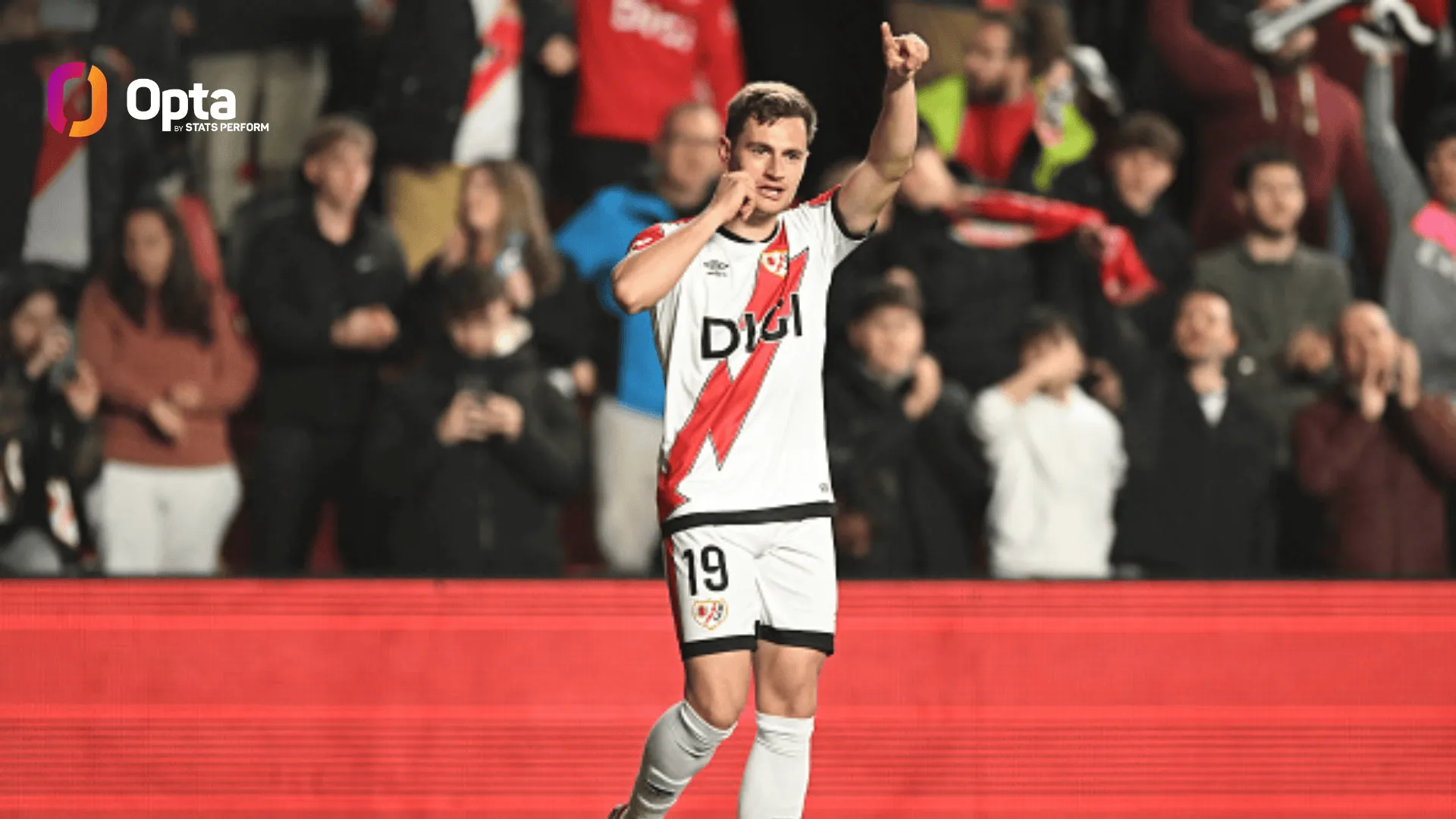 九游娱乐赛事直播-梅开二度！德弗鲁托斯成巴列卡诺近7年西甲首位进球上双球员